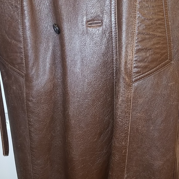 Leather trenchcoat length with pockets - Picture 6 of 6